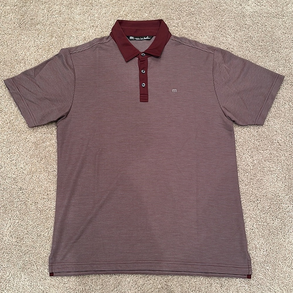 Travis Mathew Polo. Maroon. Sz L